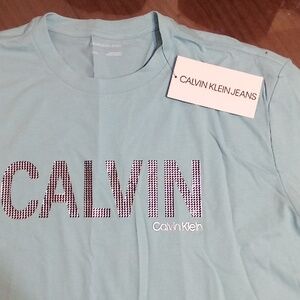 Calvin Klein t shirt